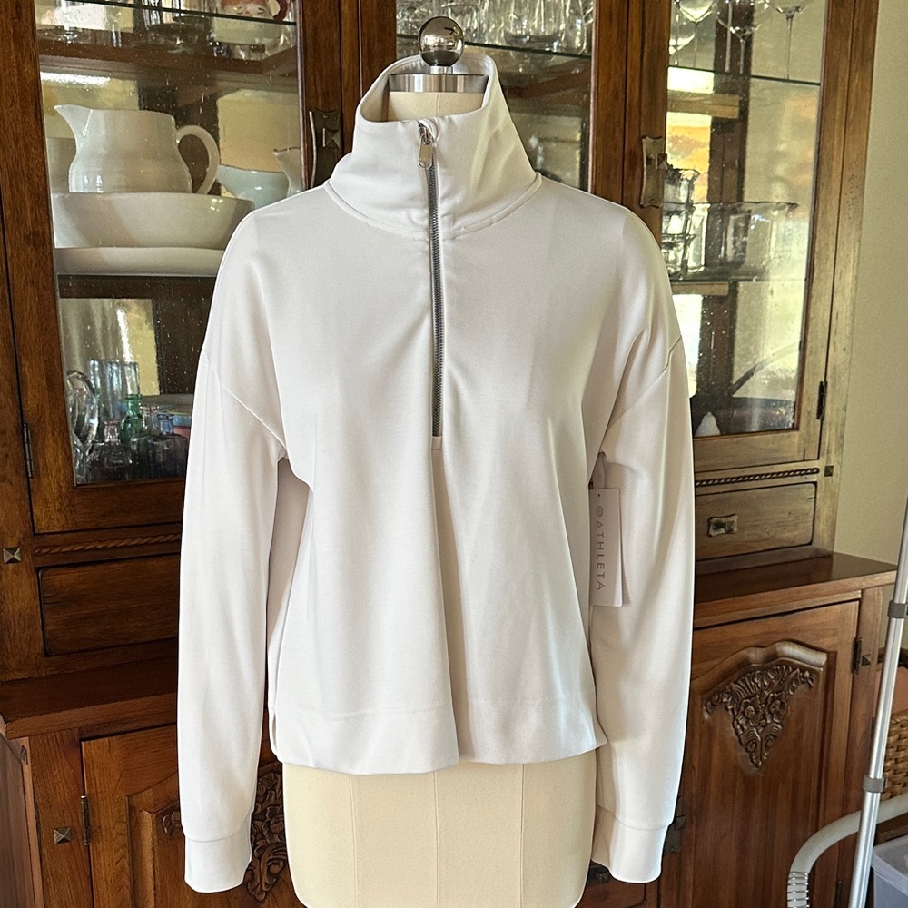 Athleta Seasoft Qquarter Zip Magnolia White Size Medium NWT - Picture 3 of 6